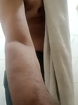 Snapshot of aarav_013 chatting on 03-12-26, 05:02 aarav 013 online show from 03-12-26, 05:02