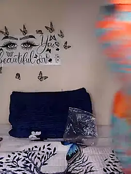 Young Slut21 online show from 09-19-25, 12:23