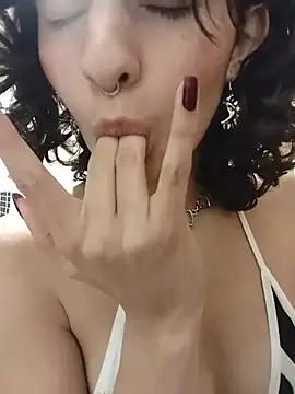 Snapshot of LuaBusch chatting on 01-11-26, 06:40 LuaBusch online show from 01-11-26, 06:40