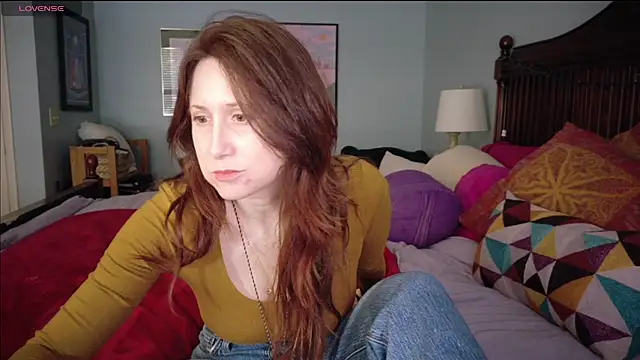 Snapshot of MommyGoddessL chatting on 05-12-26, 06:05 MommyGoddessL online show from 05-12-26, 06:05