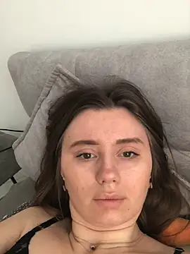 Snapshot of BeatriceAddams chatting on 03-01-26, 11:23 BeatriceAddams online show from 03-01-26, 11:23