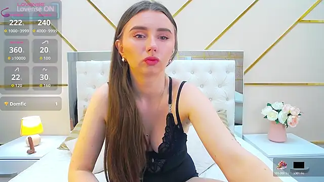 Snapshot of BeatriceAddams chatting on 03-12-26, 10:38 BeatriceAddams online show from 03-12-26, 10:38