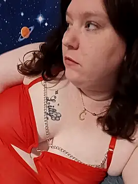 Feuchtekitty92xh online show from 09-16-25, 07:37