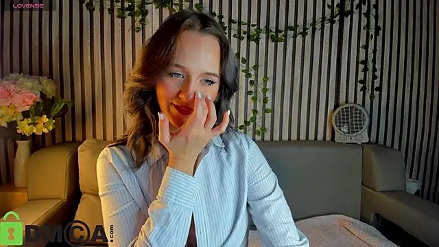 Snapshot of Casey_Sweeet chatting on 11-14-25, 05:33 Casey Sweeet online show from 11-14-25, 05:33