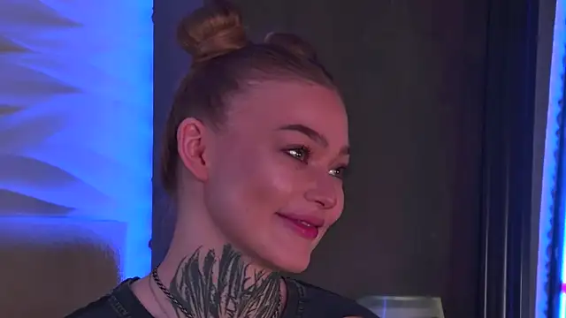 AriWild online show from 04-07-26, 04:35