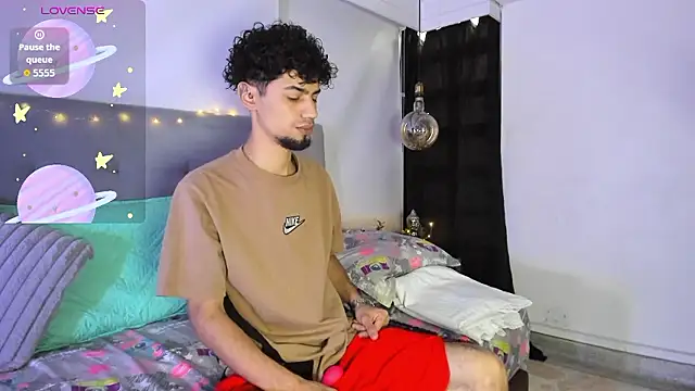 Snapshot of Chris_Angel_ chatting on 01-11-26, 12:54 Chris Angel online show from 01-11-26, 12:54