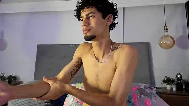 Snapshot of Chris_Angel_ chatting on 02-14-26, 03:58 Chris Angel online show from 02-14-26, 03:58