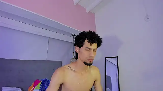 Snapshot of Chris_Angel_ chatting on 03-05-26, 04:41 Chris Angel online show from 03-05-26, 04:41