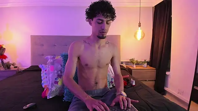 Chris Angel  online show from 05-01-26, 03:44