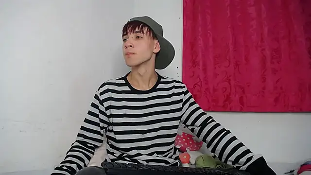 lucky stricke online show from 11-28-25, 06:27