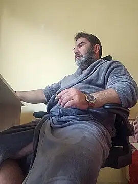 Nesch82 online show from 03-03-26, 07:25