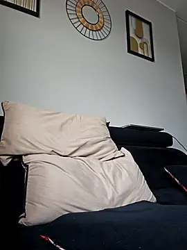 Snapshot of mojaymort chatting on 09-23-25, 02:53 mojaymort online show from 09-23-25, 02:53