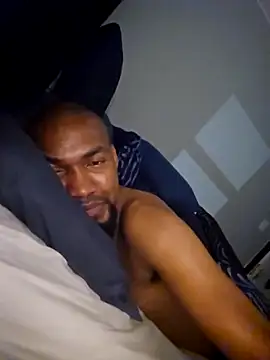 Snapshot of mojaymort chatting on 11-20-25, 09:47 mojaymort online show from 11-20-25, 09:47