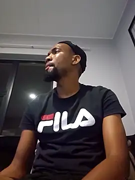 Snapshot of mojaymort chatting on 11-25-25, 06:52 mojaymort online show from 11-25-25, 06:52