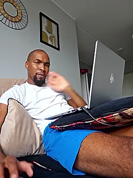 Snapshot of mojaymort chatting on 01-08-26, 09:11 mojaymort online show from 01-08-26, 09:11