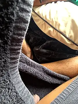 Snapshot of mojaymort chatting on 01-17-26, 12:54 mojaymort online show from 01-17-26, 12:54