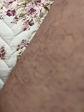 Snapshot of KAZANOVAA chatting on 01-17-26, 03:06 KAZANOVAA online show from 01-17-26, 03:06