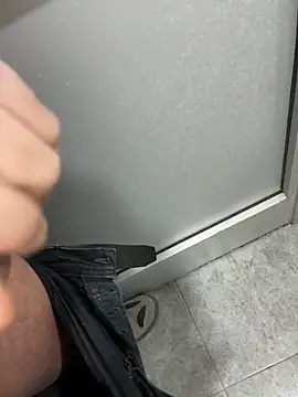 Snapshot of KAZANOVAA chatting on 03-25-26, 08:09 KAZANOVAA online show from 03-25-26, 08:09