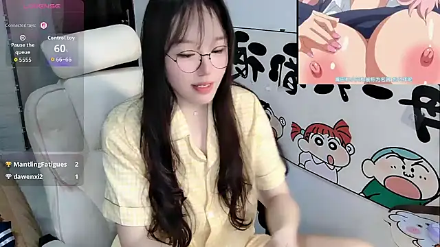 Snapshot of Angela-AMY chatting on 07-28-26, 03:46 Angela-AMY online show from 07-28-26, 03:46