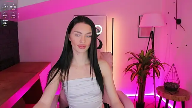 Snapshot of Cherry___Kiss chatting on 11-20-25, 09:03 Cherry Kiss online show from 11-20-25, 09:03