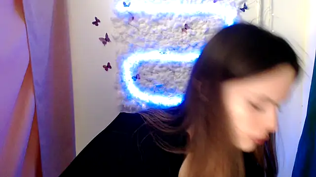 Snapshot of Ariella_ari chatting on 09-29-25, 12:32 Ariella ari online show from 09-29-25, 12:32