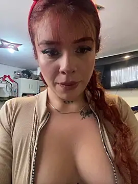 Snapshot of haally-mll chatting on 12-19-25, 07:10 haally-mll online show from 12-19-25, 07:10