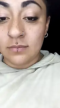 YiingandYang online show from 02-11-26, 06:24