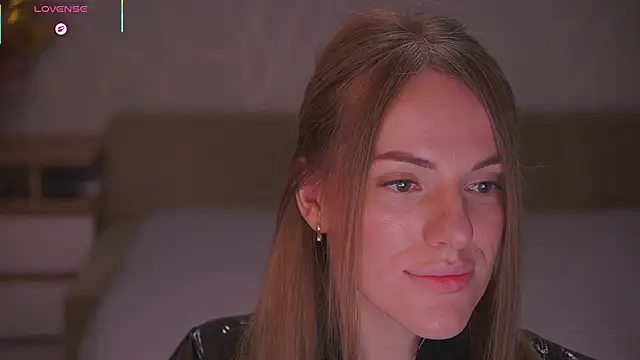 Snapshot of Vanille_Mystery chatting on 12-14-25, 02:06 Vanille Mystery online show from 12-14-25, 02:06