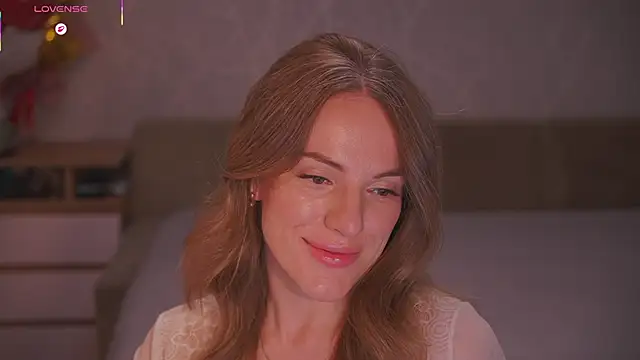 Snapshot of Vanille_Mystery chatting on 12-14-25, 07:40 Vanille Mystery online show from 12-14-25, 07:40