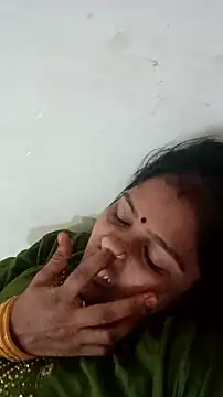 Guriya0076 online show from 04-26-26, 12:36