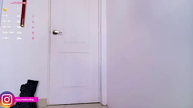 Snapshot of Nicorobinn chatting on 02-14-26, 08:05 Nicorobinn online show from 02-14-26, 08:05