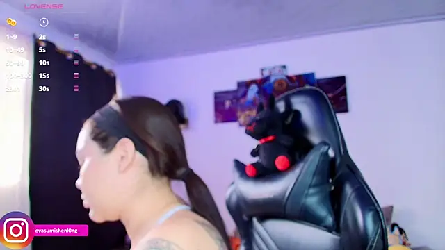 Snapshot of Nicorobinn chatting on 03-07-26, 08:17 Nicorobinn online show from 03-07-26, 08:17