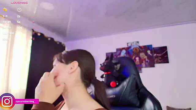 Snapshot of Nicorobinn chatting on 03-11-26, 08:04 Nicorobinn online show from 03-11-26, 08:04