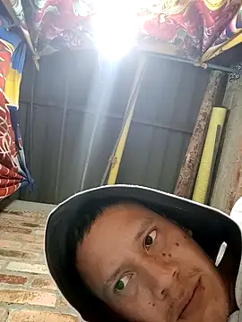 GaaraDiaz online show from 10-21-25, 06:14