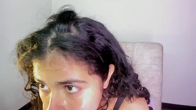 Arianna Jannes online show from 09-10-25, 01:49