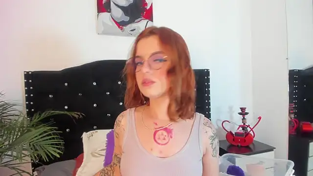 Snapshot of abby_jones2 chatting on 06-23-26, 03:04 abby jones2 online show from 06-23-26, 03:04