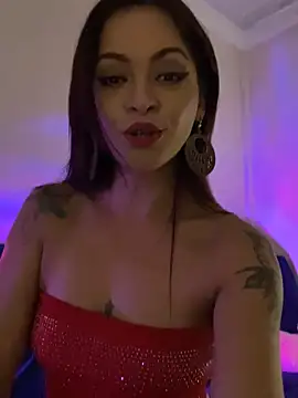Snapshot of TayllorSweet_ chatting on 06-19-26, 01:21 TayllorSweet online show from 06-19-26, 01:21