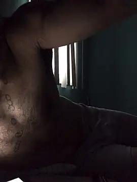 Snapshot of BEBE5757 chatting on 01-17-26, 09:51 BEBE5757 online show from 01-17-26, 09:51