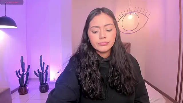 AmbarJames  online show from 01-07-26, 12:18