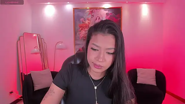 Snapshot of SophieHouston_ chatting on 03-21-26, 02:16 SophieHouston online show from 03-21-26, 02:16