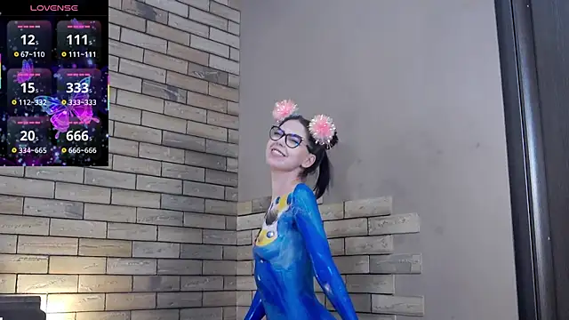 KaylaLewys online show from 09-17-25, 05:36