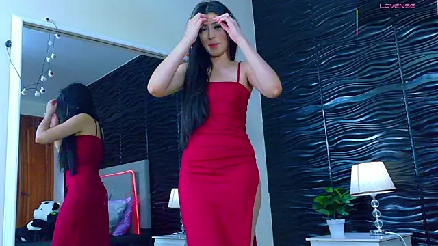 Ambar Bull online show from 10-18-25, 12:06