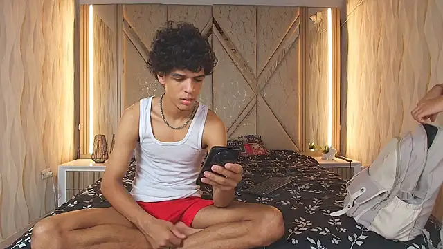 Hotcouple 222 online show from 06-09-26, 01:23