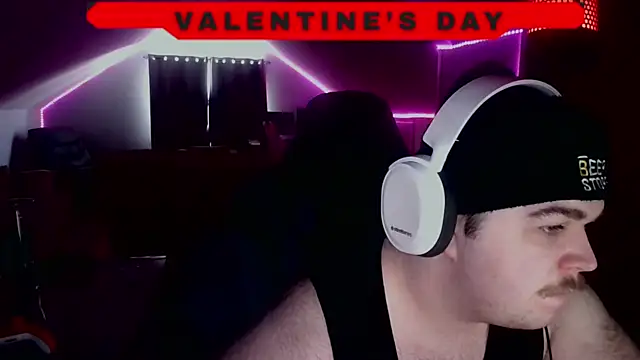 Snapshot of Bigboyballen chatting on 02-16-26, 08:16 Bigboyballen online show from 02-16-26, 08:16