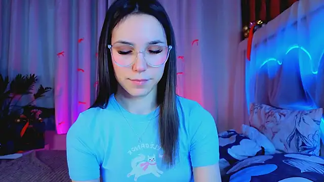 -CindyLou online show from 01-13-26, 05:35