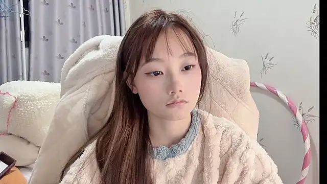 puppy-999 online show from 01-12-26, 10:20