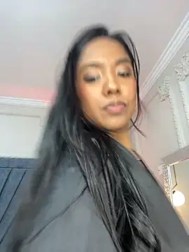 Snapshot of Mia_Roset chatting on 09-12-25, 01:28 Mia Roset online show from 09-12-25, 01:28