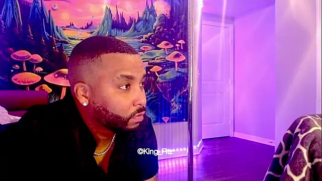 KING FITZ online show from 04-28-26, 03:33