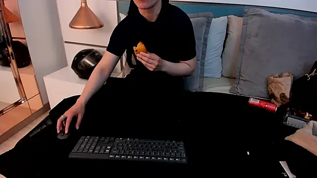 Ashkoreh online show from 04-22-26, 03:35