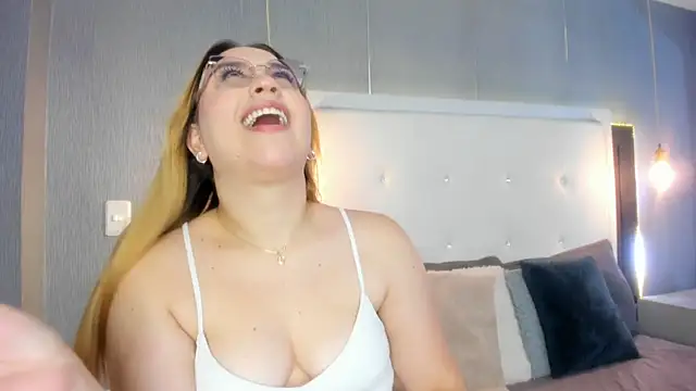 ximenanoah online show from 04-16-26, 02:18